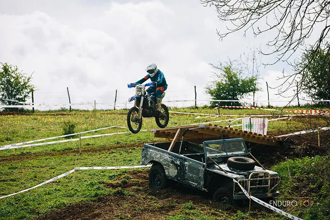 saut 4x4 enduro top