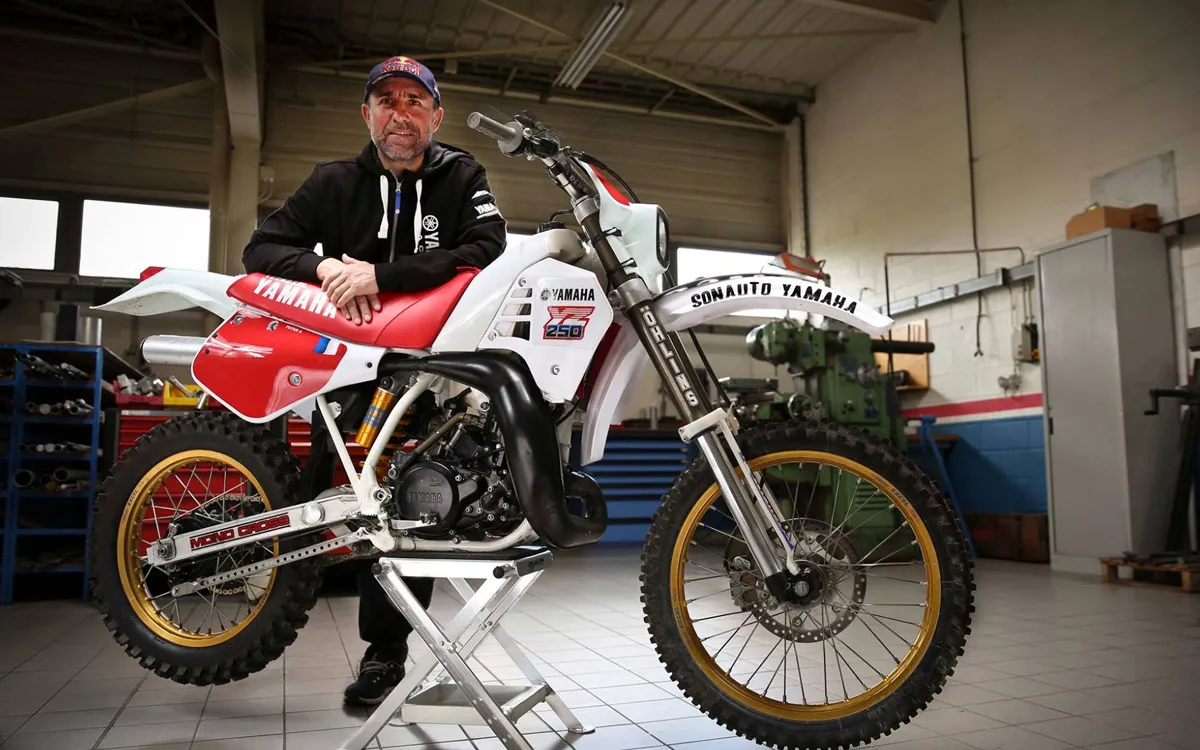 stephane peterhansel 250YZ enduro