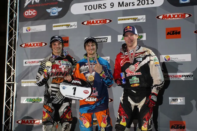 Le podium 2013 : 1- Taddy BLAZUSIAK 2- David KNIGHT 3- Jonny WALKER Taddy BLAZUSIAK 2. David KNIGHT 3. Jonny WALKER