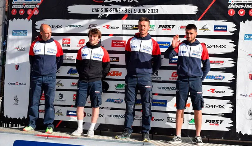 Le team Ambiance moto à Bar sur Seine - photo : Facebook Enduro Bourgogne team ambiance moto bar sur seine 2019