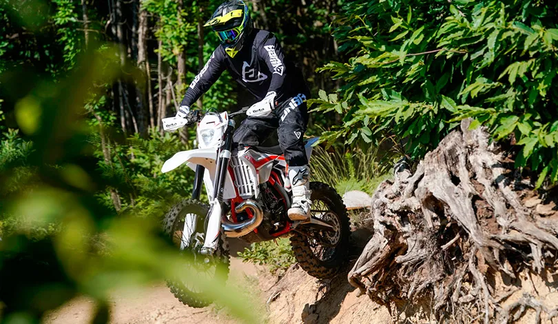 La 200 est LA moto fun de la gamme 2T Beta 2020 test Beta 200 RR 2020 freenduro 2
