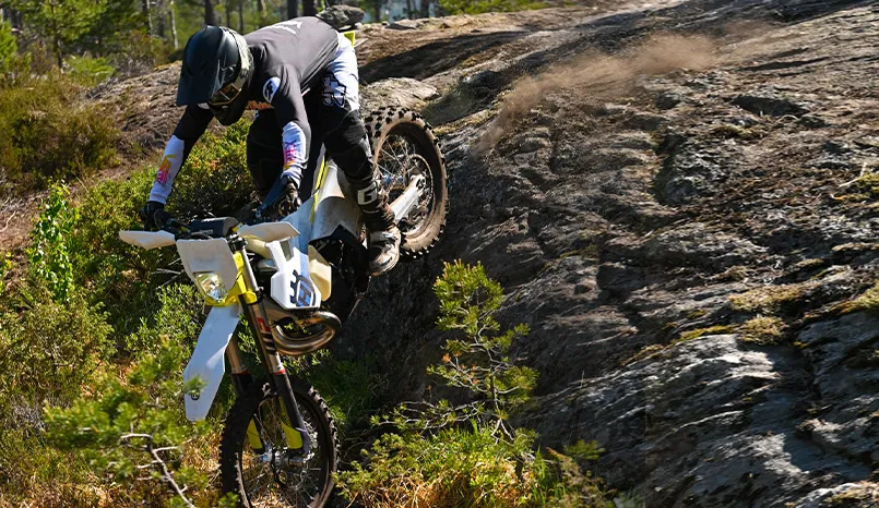test HUSQVARNA 2024 Freenduro 13