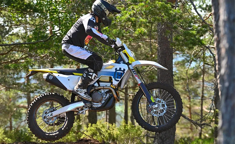 test HUSQVARNA 2024 Freenduro 6
