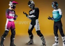 Tenues Raven sur 24MX : zoom sur les gammes RV-Zero, RV-One et RV-Two
