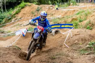 Résultats CDF Enduro Peyrat-le-Château 2026 J2 : Magain souffle le scratch à Roussaly, revanche pour Blanjoue