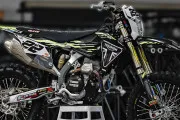 Vidéo : Les secrets de préparation de la Triumph officielle de Jonny Walker Vidéo : Les secrets de préparation de la Triumph officielle de Jonny Walker