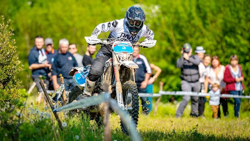 Valérian Debaud pilote enduro Grappe de Cyrano 2022