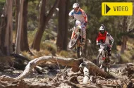 Vidéo KTM 250 et 350 Freeride en action dans le bush Australien