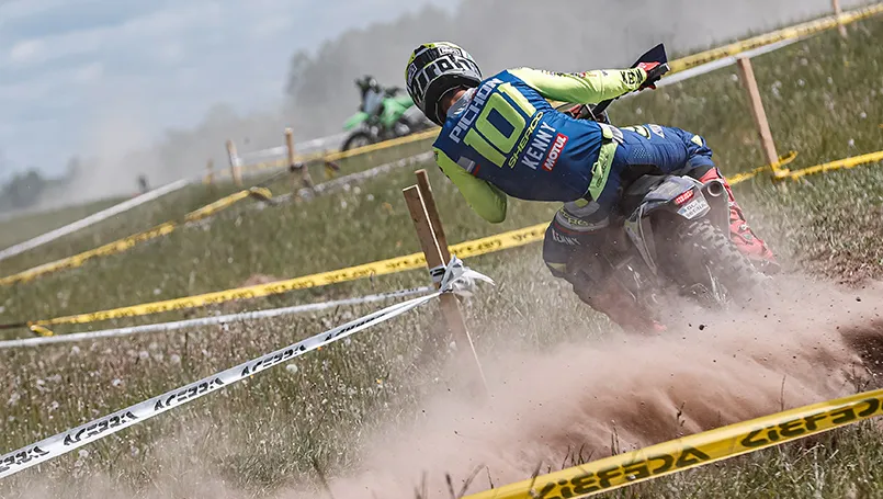 zach PICHON enduro gp suede J1 2023